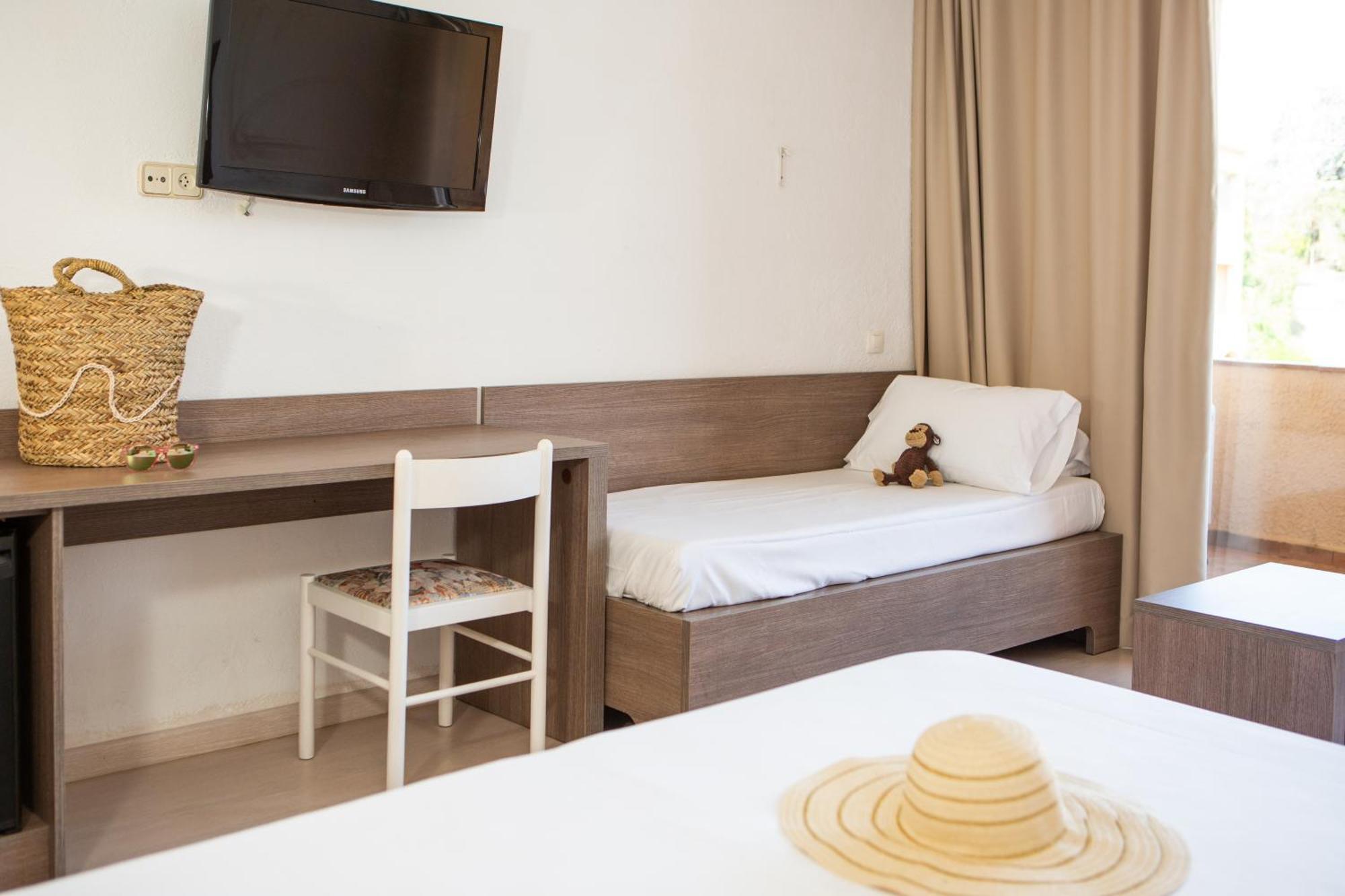 Rvhotels Golf Costa Brava Санта-Кристина-де-Аро Номер фото
