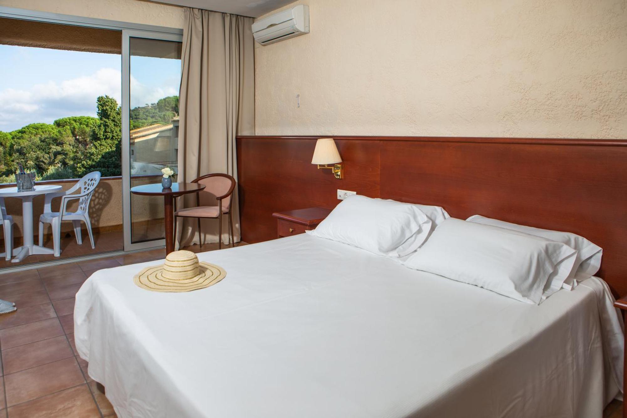 Rvhotels Golf Costa Brava Санта-Кристина-де-Аро Экстерьер фото